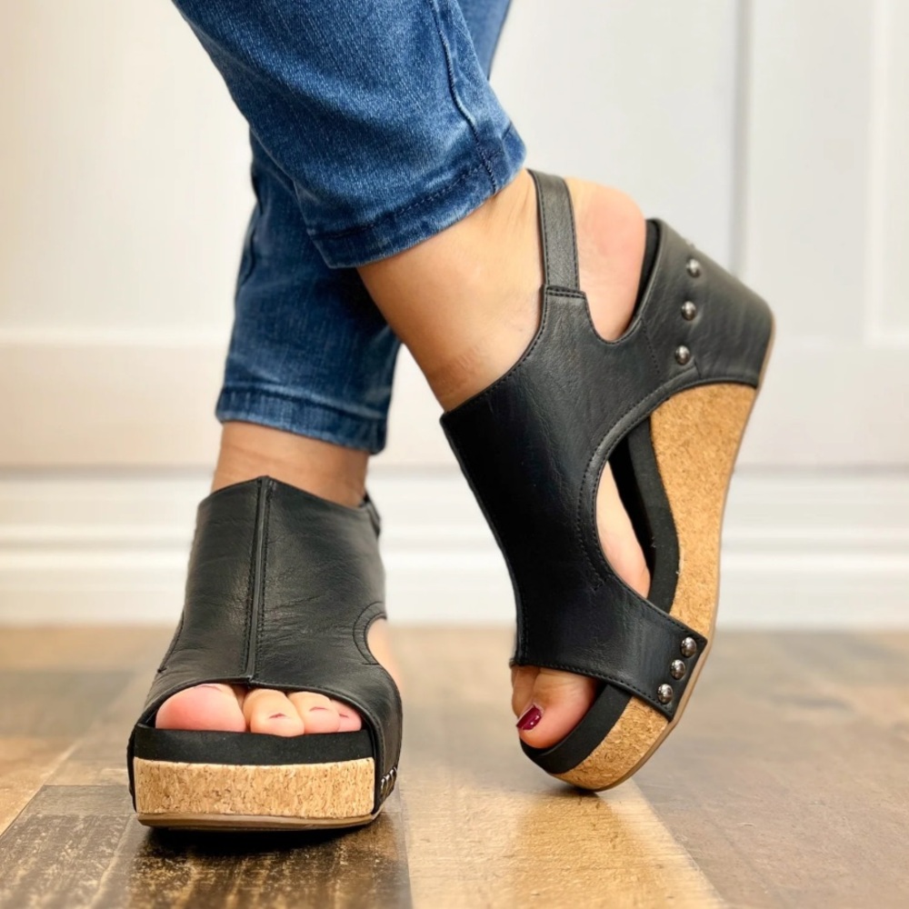 Black Smooth Carley Corkys